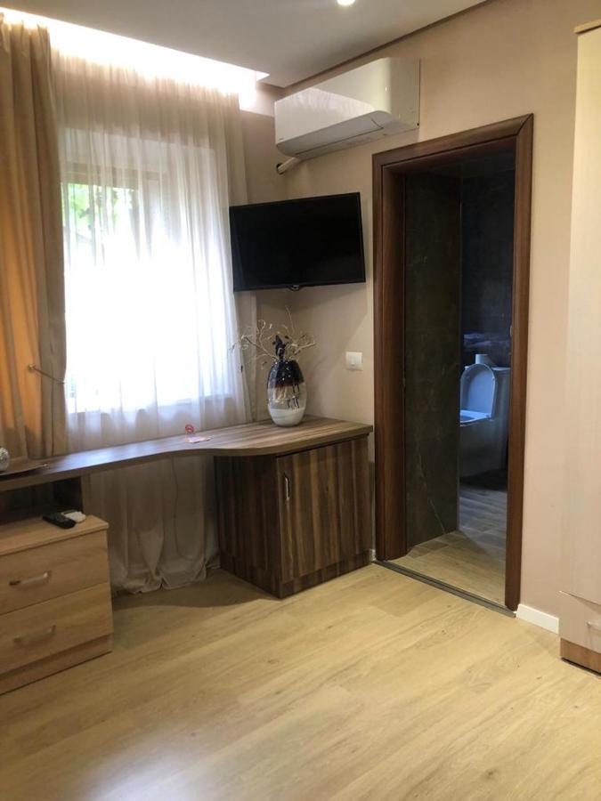 Vila Culli Permet Bagian luar foto