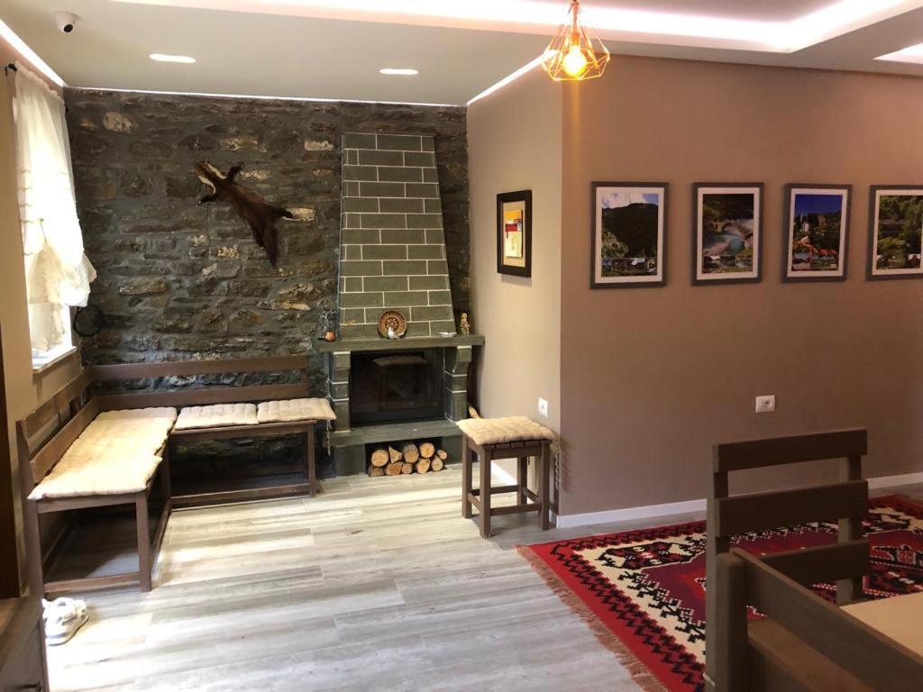 Vila Culli Permet Bagian luar foto