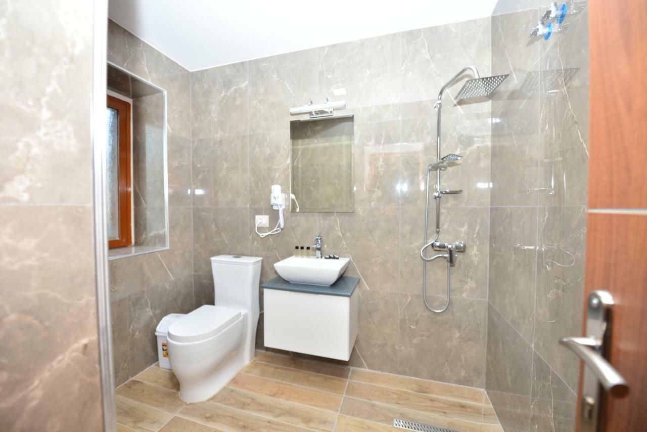 Vila Culli Permet Bagian luar foto