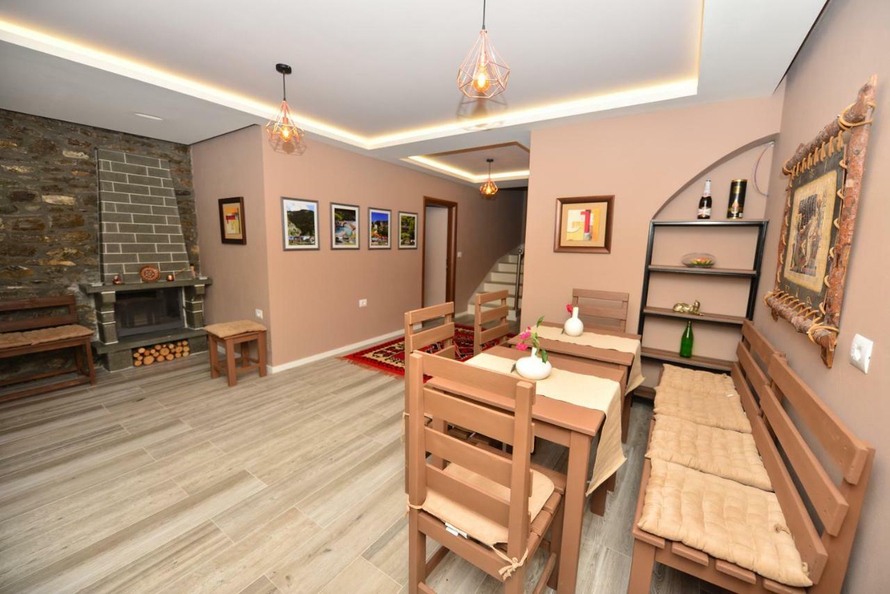 Vila Culli Permet Bagian luar foto