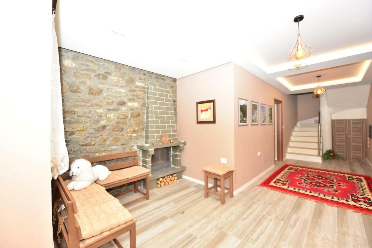 Vila Culli Permet Bagian luar foto